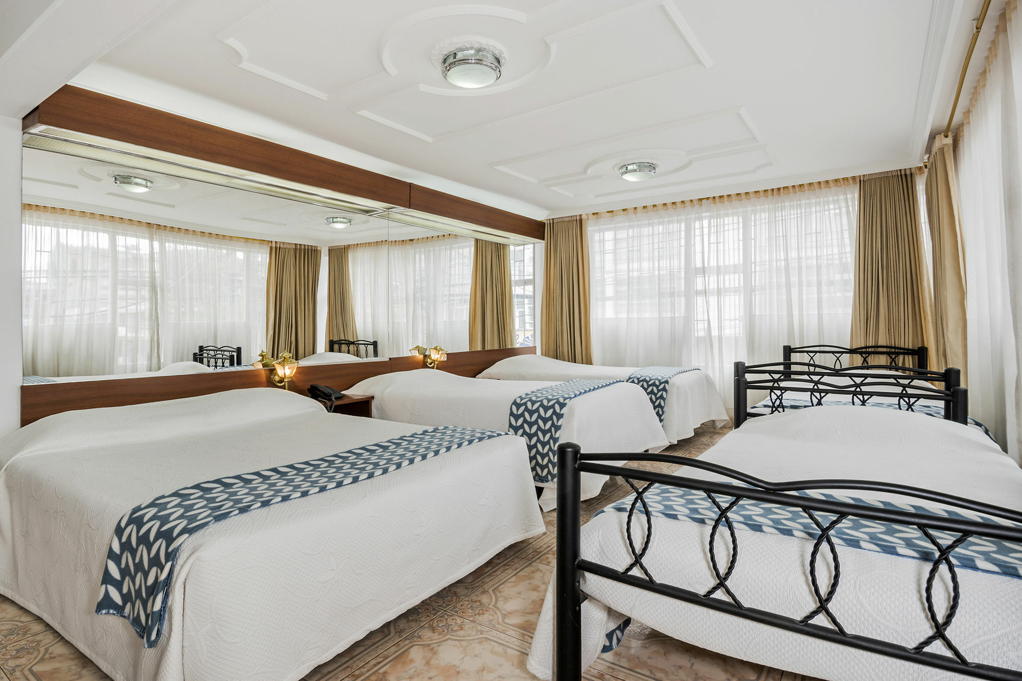 בוגוטה Hotel Ecoinn מראה חיצוני תמונה
